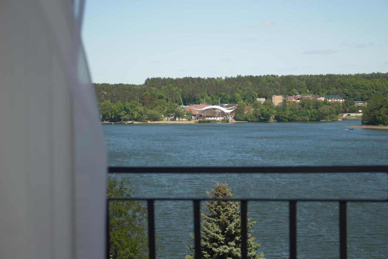 Hotel Huszcza Мронгово Экстерьер фото